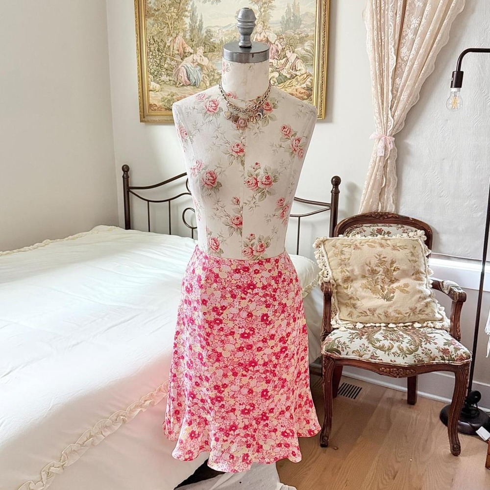 Y2K Norton size 4 petite pink floral midi skirt